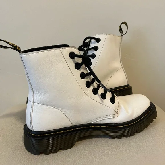 Martens Luana White Leather Lace Up Combat Boots Size